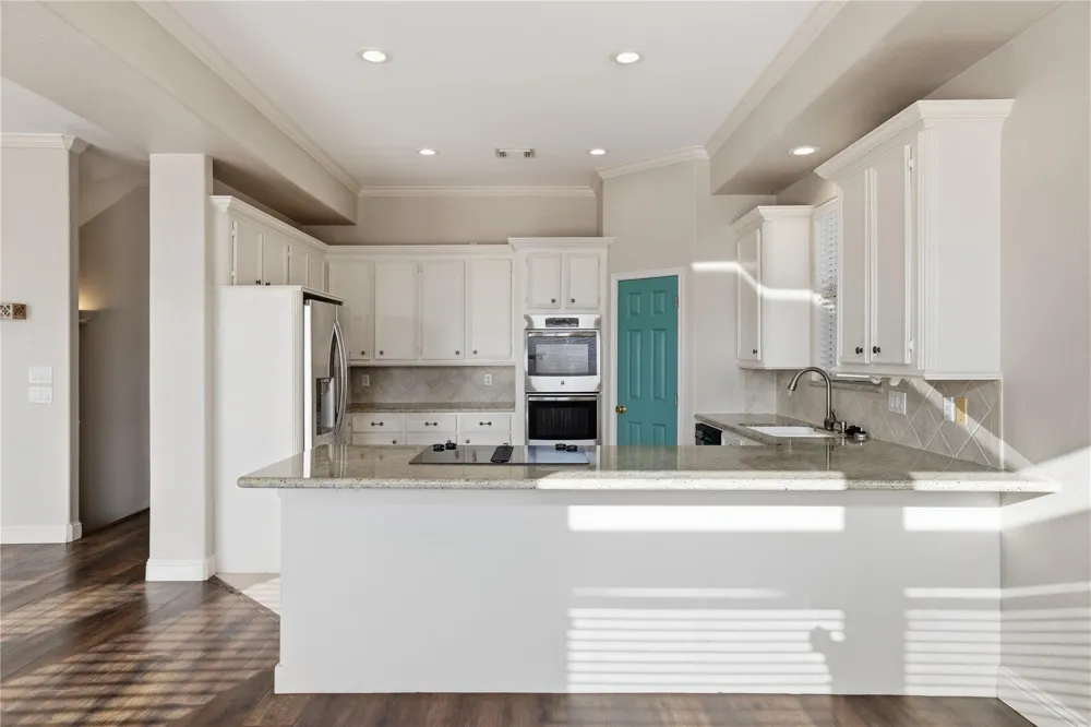 414 Westerly Tiki Island, TX 77554