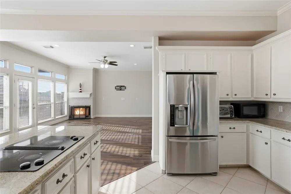414 Westerly Tiki Island, TX 77554