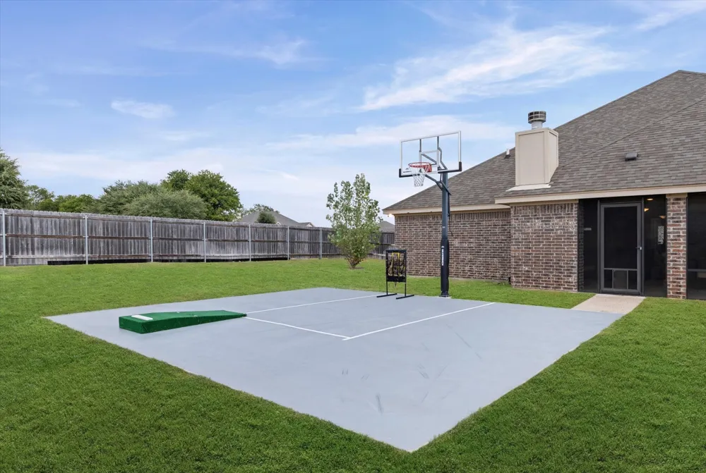 125 Mini Road Lorena, TX 76655