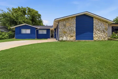 2729 Posey Drive