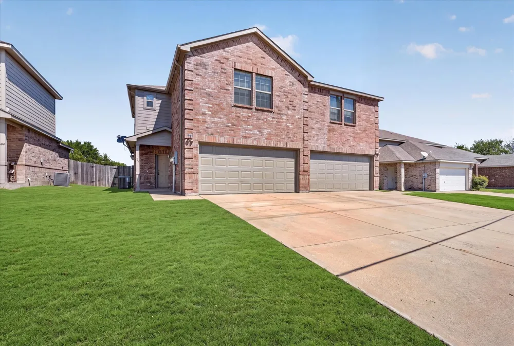 606 E College Street Princeton, TX 75407