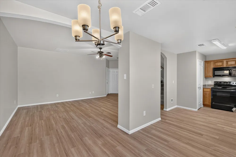 606 E College Street Princeton, TX 75407