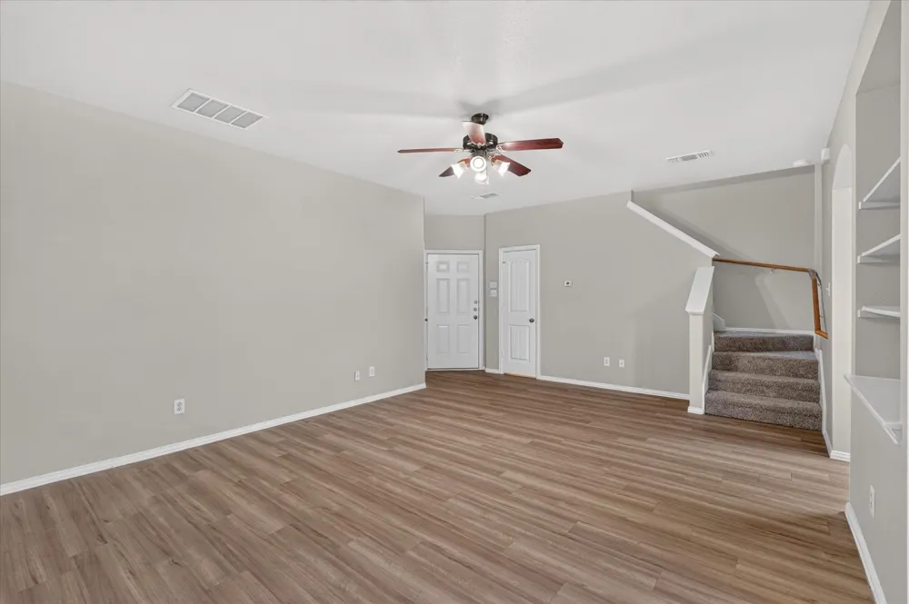 606 E College Street Princeton, TX 75407