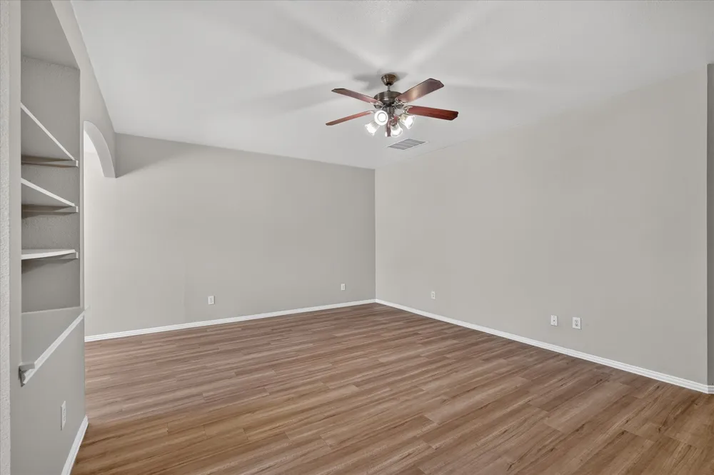 606 E College Street Princeton, TX 75407