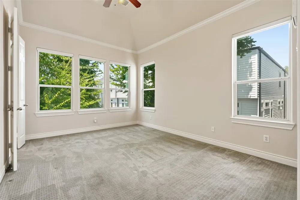 2513 Detering Street Houston, TX 77007