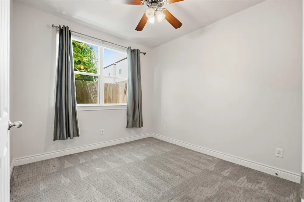 2513 Detering Street Houston, TX 77007