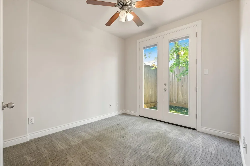 2513 Detering Street Houston, TX 77007