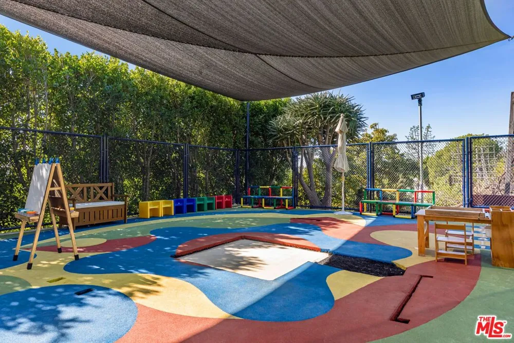 1309 Davies Drive Beverly Hills, CA 90210