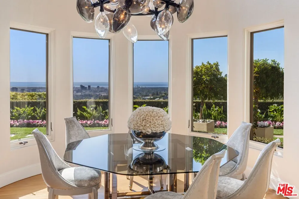 1309 Davies Drive Beverly Hills, CA 90210