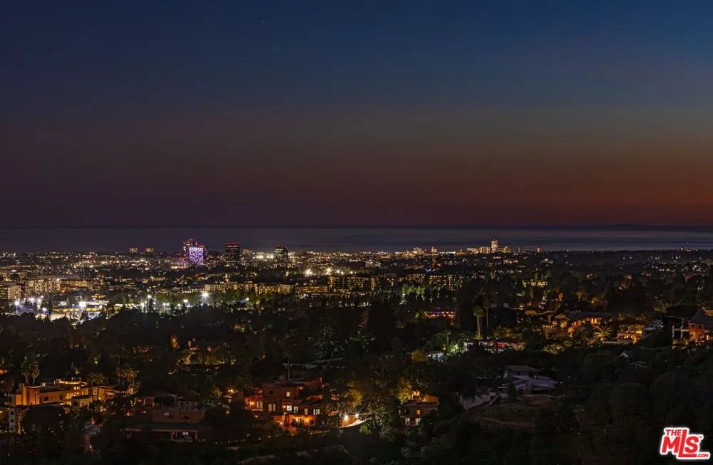 1309 Davies Drive Beverly Hills, CA 90210