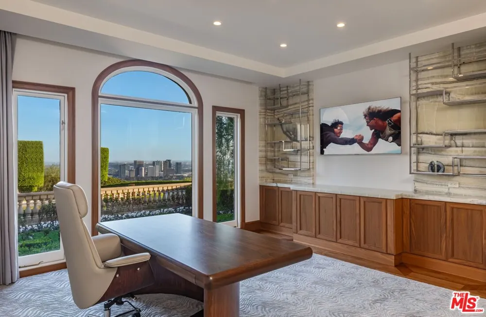 1309 Davies Drive Beverly Hills, CA 90210