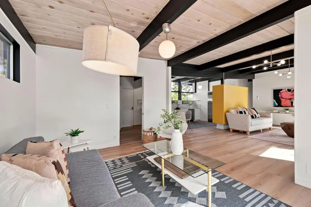 390 E Charleston Road Palo Alto, CA 94306