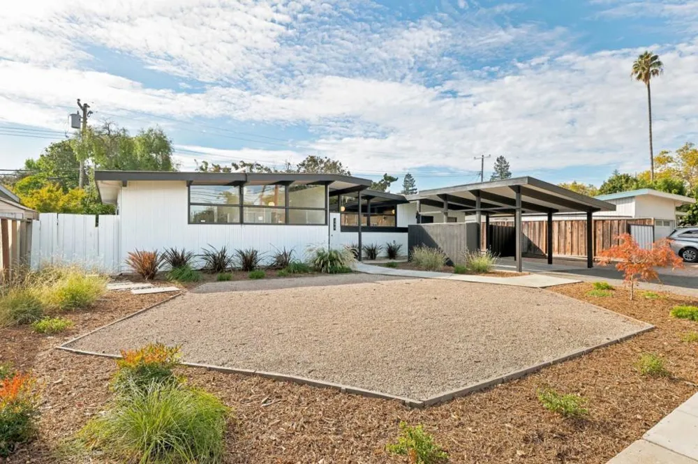 390 E Charleston Road Palo Alto, CA 94306