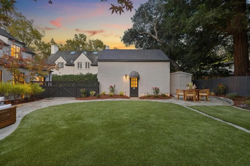 1770 Fulton Street Palo Alto, CA 94303