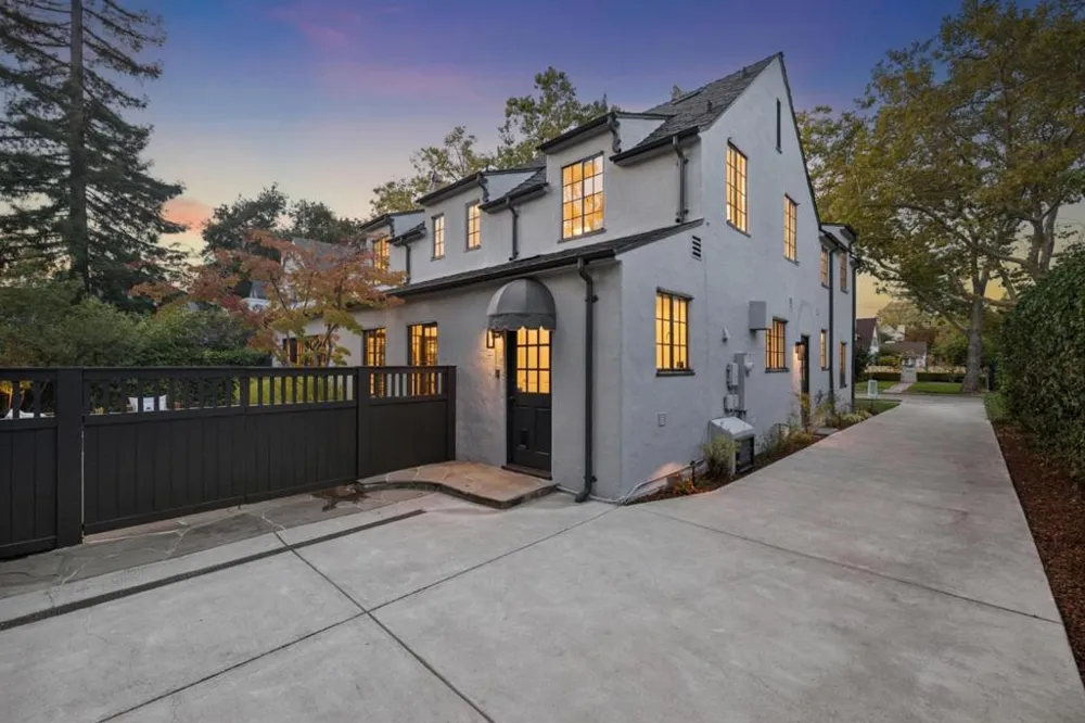 1770 Fulton Street Palo Alto, CA 94303
