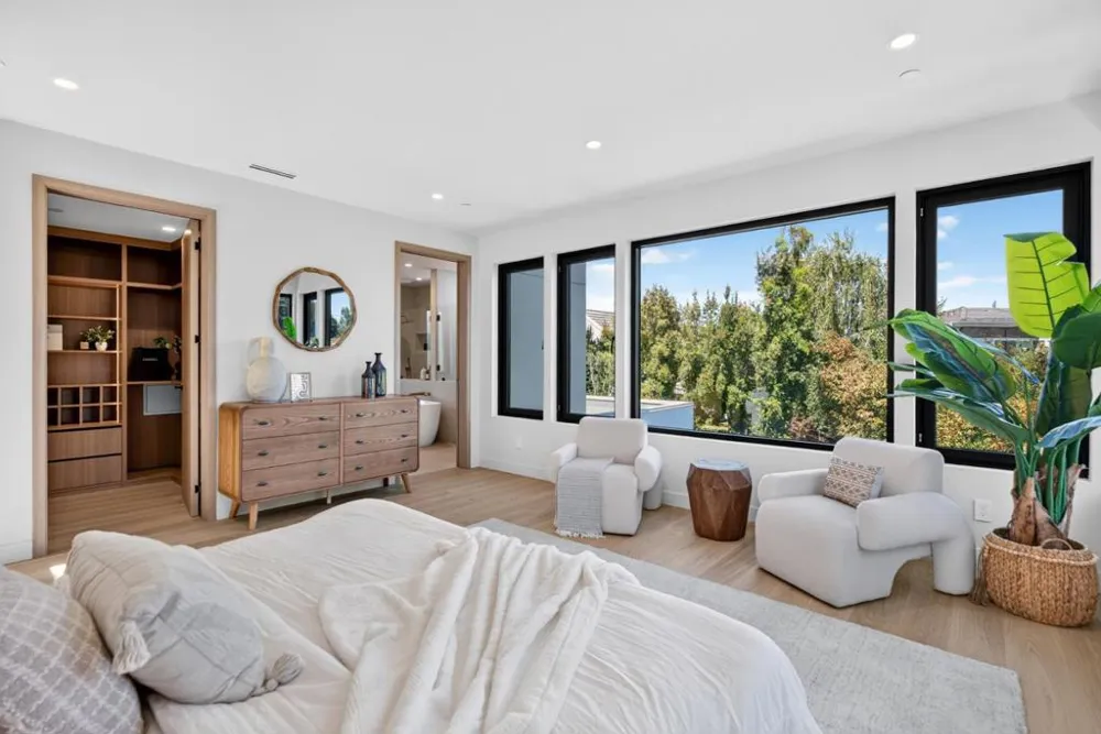1166 Fordham Way Mountain View, CA 94040