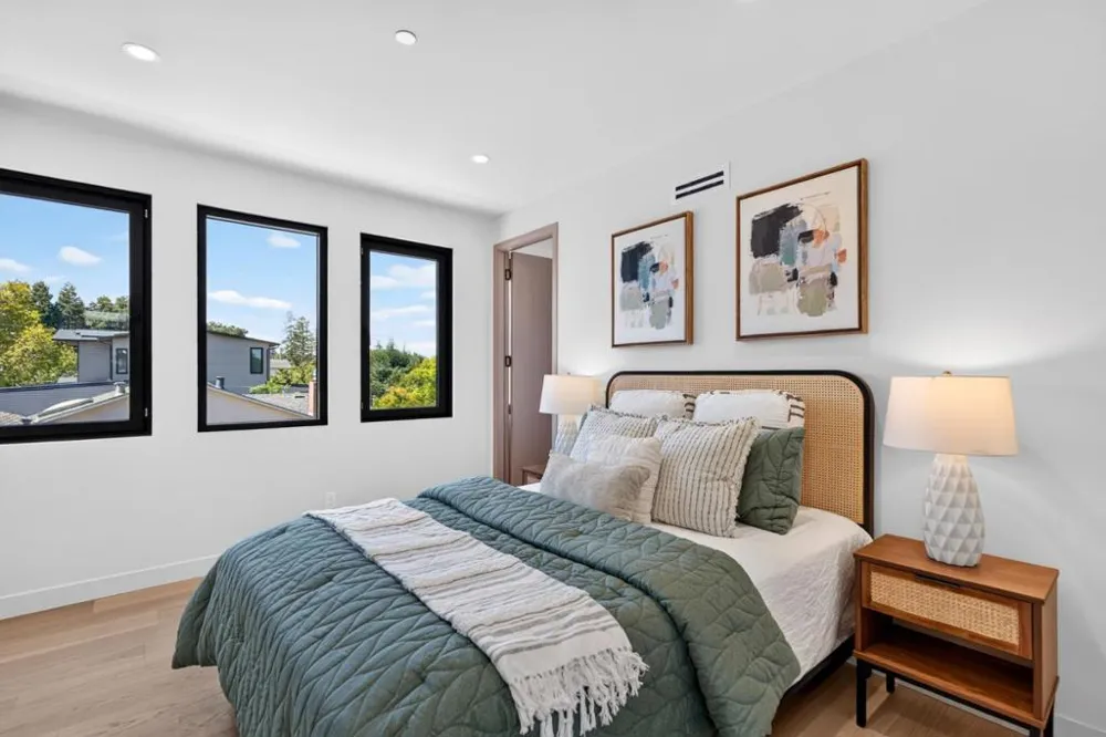 1166 Fordham Way Mountain View, CA 94040