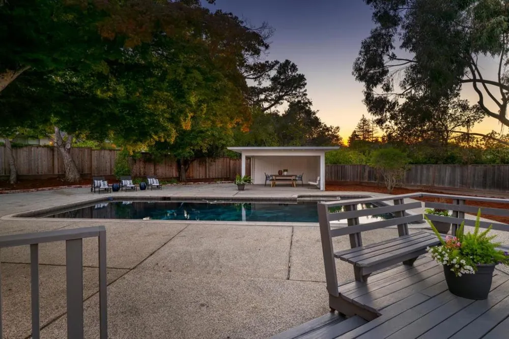 860 Longview Road Hillsborough, CA 94010