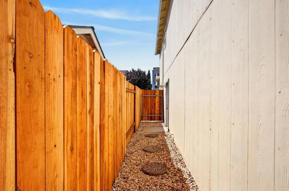 6416 Laguna Mirage Lane Elk Grove, CA 95758
