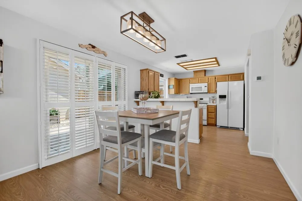 6416 Laguna Mirage Lane Elk Grove, CA 95758