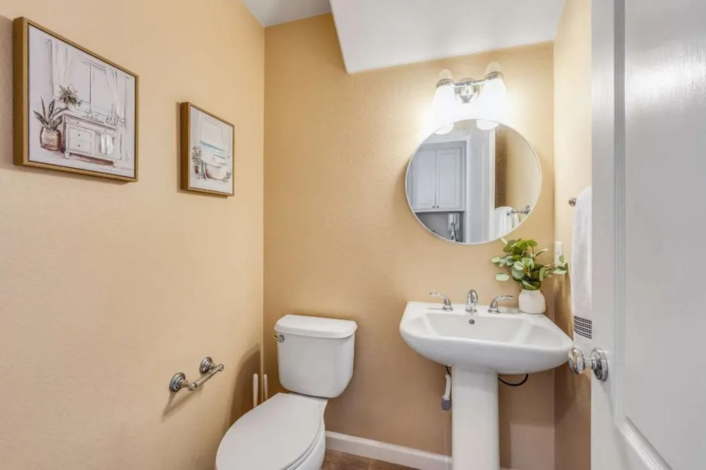 1094 Rock Avenue San Jose, CA 95131