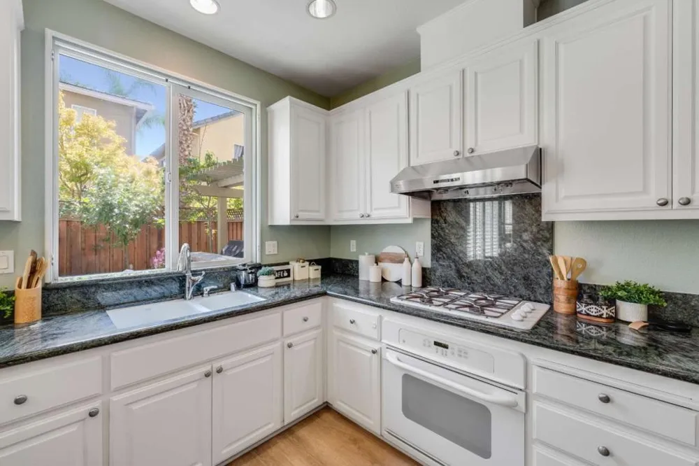 1094 Rock Avenue San Jose, CA 95131