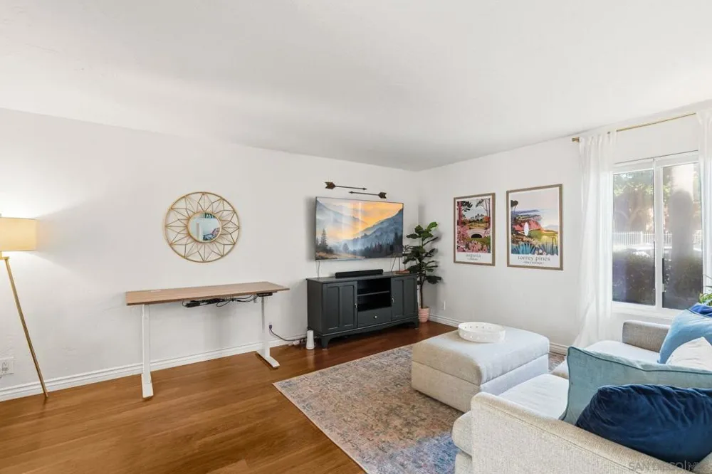 13754 Mango Dr #130 Del Mar, CA 92014