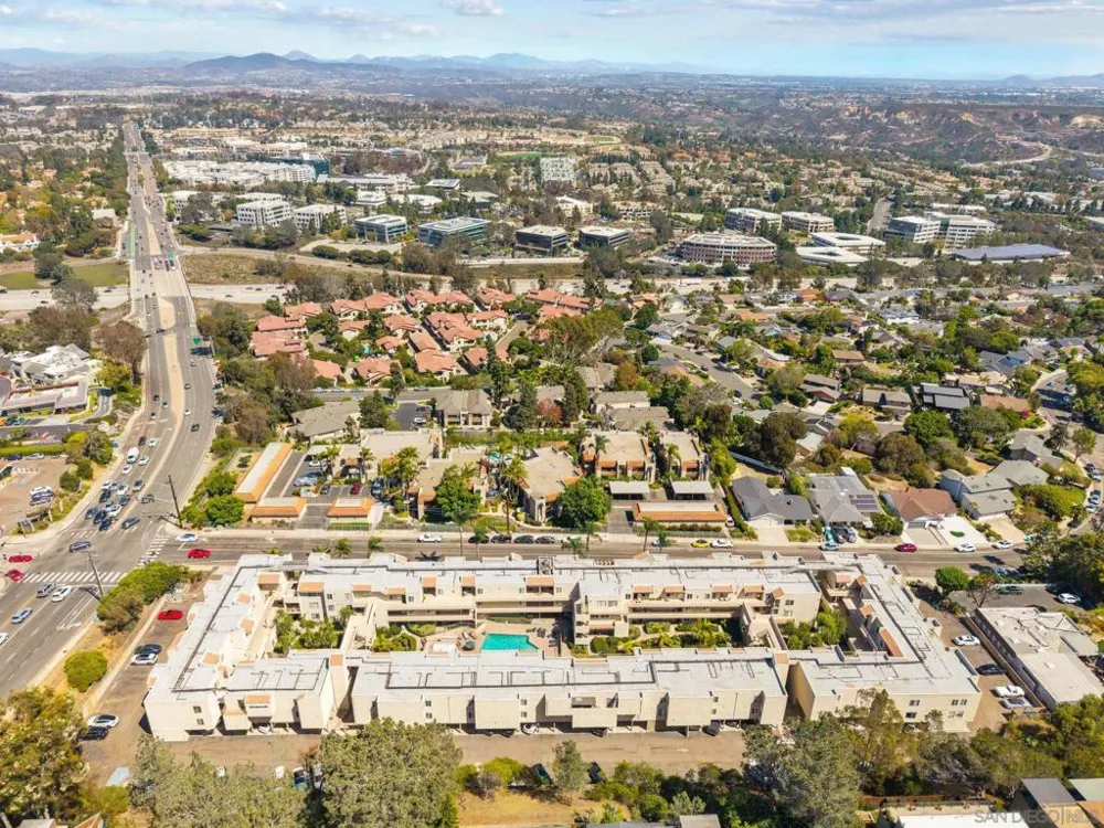 13754 Mango Dr #130 Del Mar, CA 92014