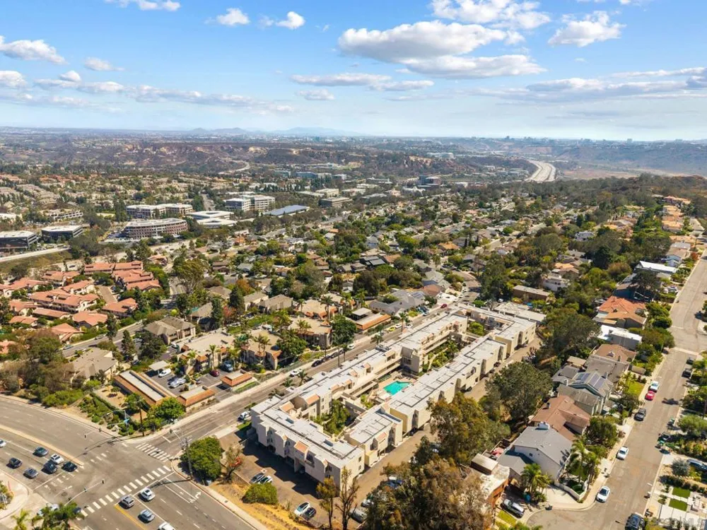 13754 Mango Dr #130 Del Mar, CA 92014