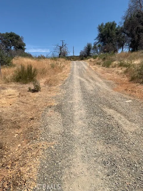 16074 9th Clearlake, CA 95422