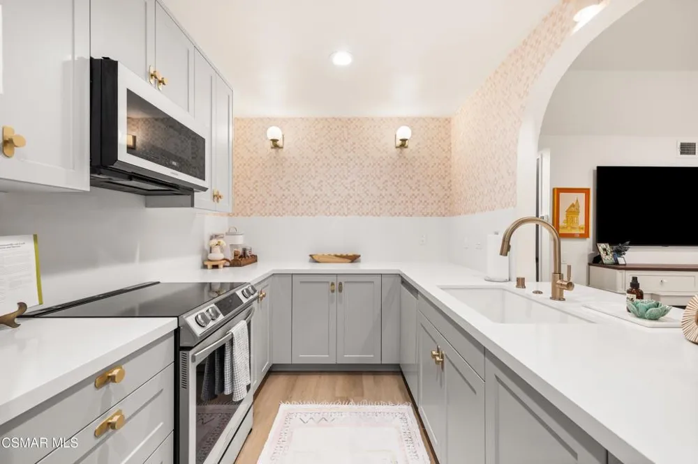 1173 Kirkford Way Westlake Village, CA 91361
