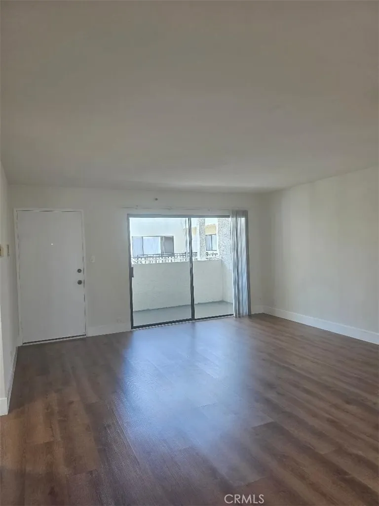 4326 W 142nd Street #8 Hawthorne, CA 90250