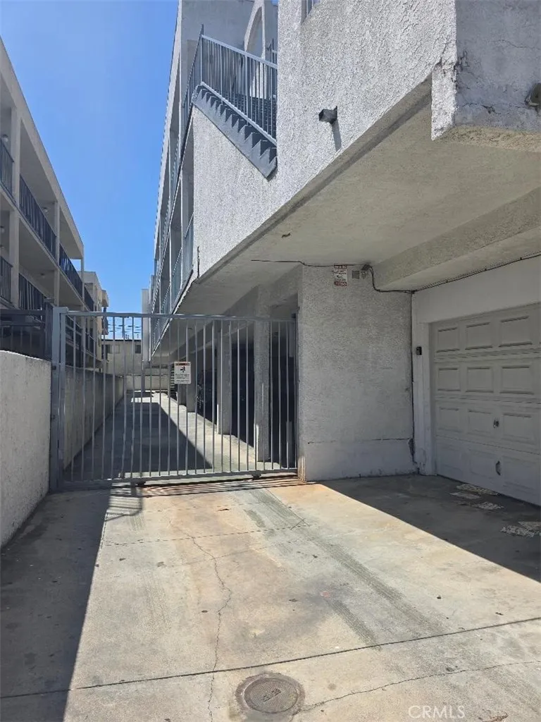 4326 W 142nd Street #8 Hawthorne, CA 90250