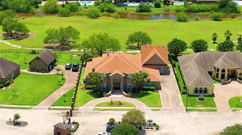 1 W Bar Le Doc Drive Corpus Christi, TX 78414