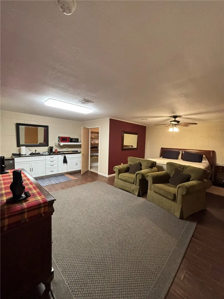 3726 Santa Fe Street Corpus Christi, TX 78411