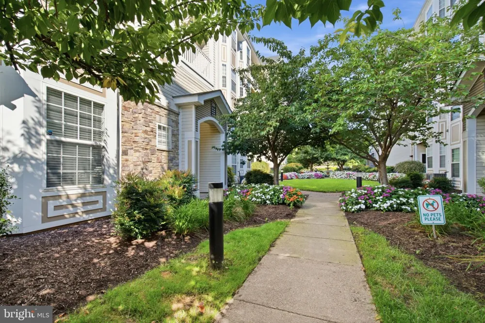 506 SUNSET VIEW TERRACE SE #304 Leesburg, VA 20175