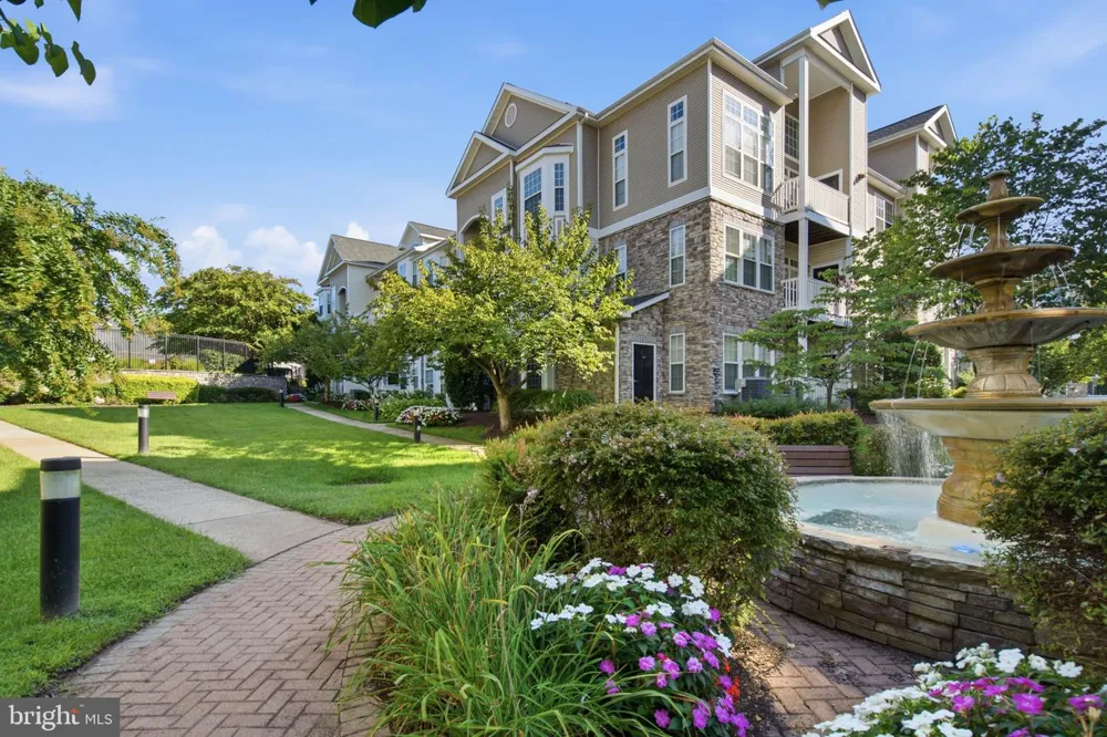 506 SUNSET VIEW TERRACE SE #304 Leesburg, VA 20175