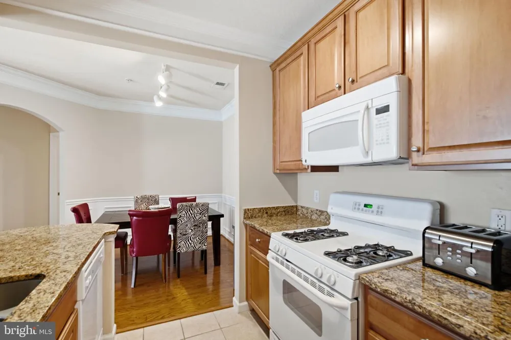 506 SUNSET VIEW TERRACE SE #304 Leesburg, VA 20175