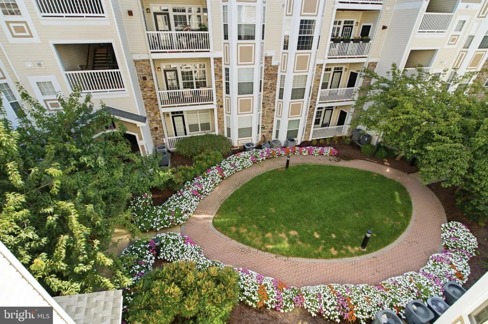 506 SUNSET VIEW TERRACE SE #304 Leesburg, VA 20175