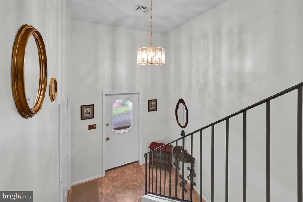 404 HILL CIRCLE Reading, PA 19607