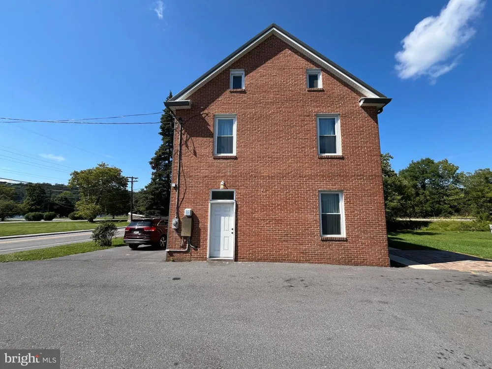 14339 MACAFEE HILL ROAD #B Cascade, MD 21719