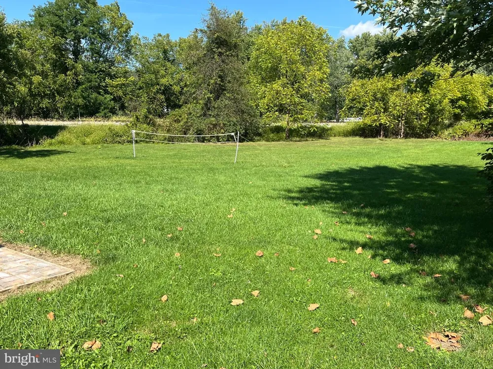 14339 MACAFEE HILL ROAD #B Cascade, MD 21719