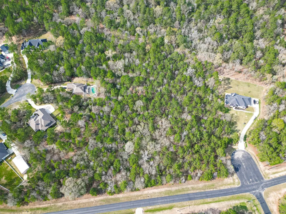 7941 Rodeo Road Waller, TX 77484