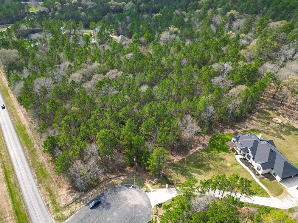 7941 Rodeo Road Waller, TX 77484