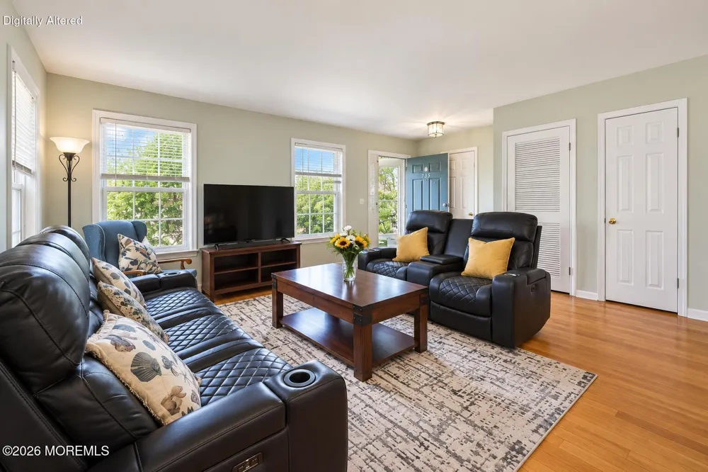 733 Snowdrop Court Morganville, NJ 07751