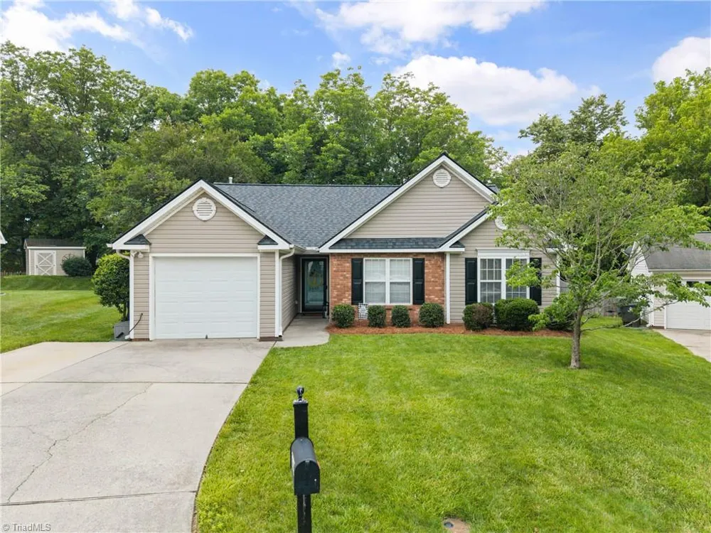 2446 Somerset Place Drive Winston-Salem, NC 27103