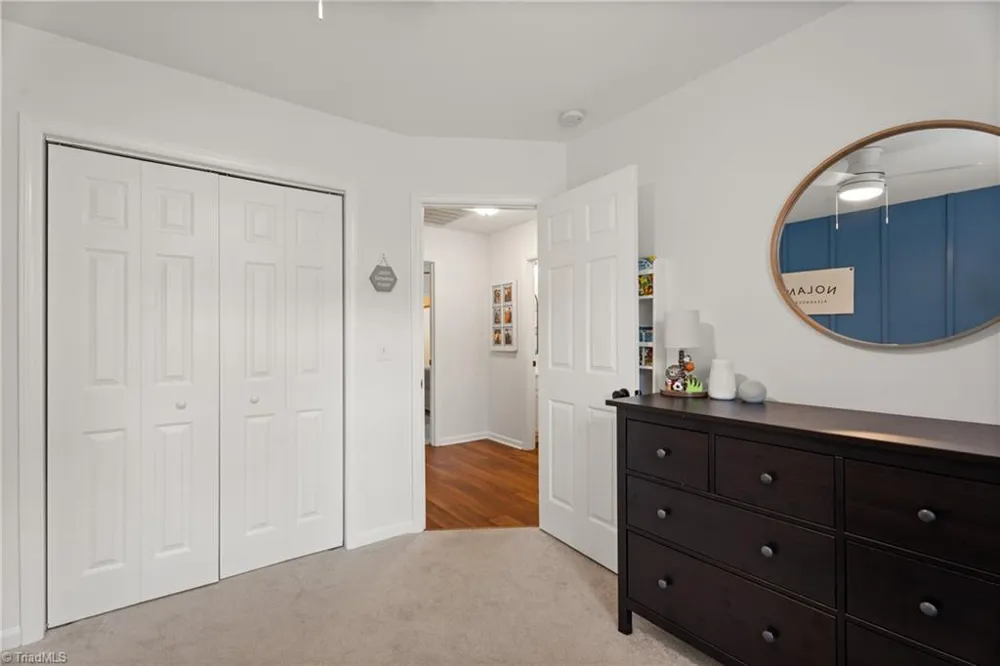 2446 Somerset Place Drive Winston-Salem, NC 27103