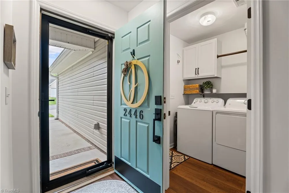 2446 Somerset Place Drive Winston-Salem, NC 27103