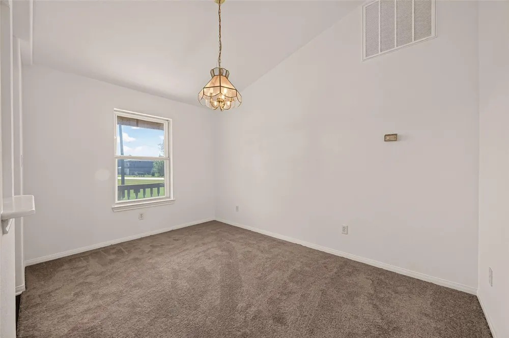 831 Easy St La Porte, TX 77571