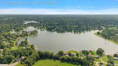 1444 Pebble Creek
